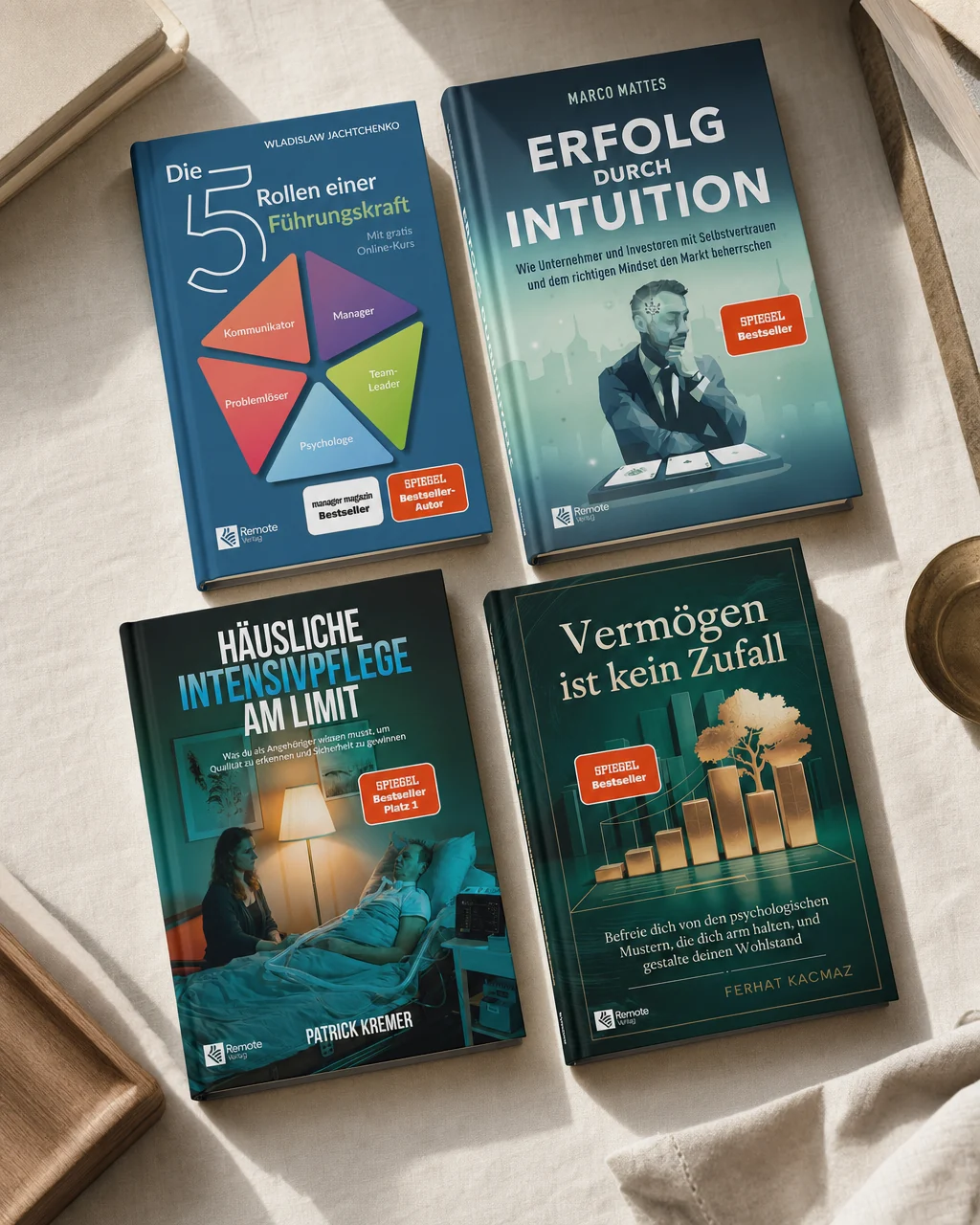 Vier SPIEGEL-Bestseller des Remote Verlags nebeneinander auf einem Tisch